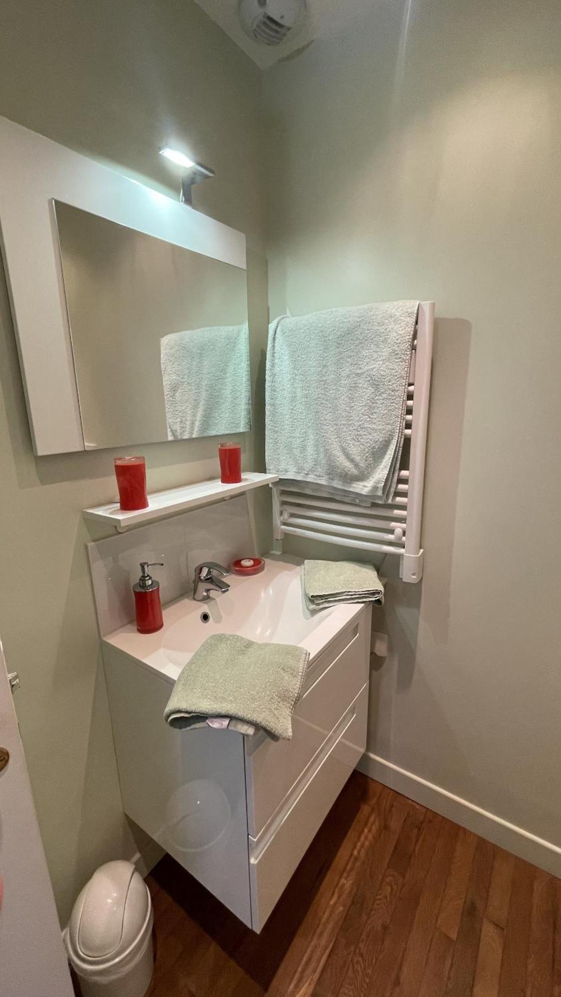 Chambres D'Hotes Du Bas Manoir Bretteville-sur-Odon Стая снимка