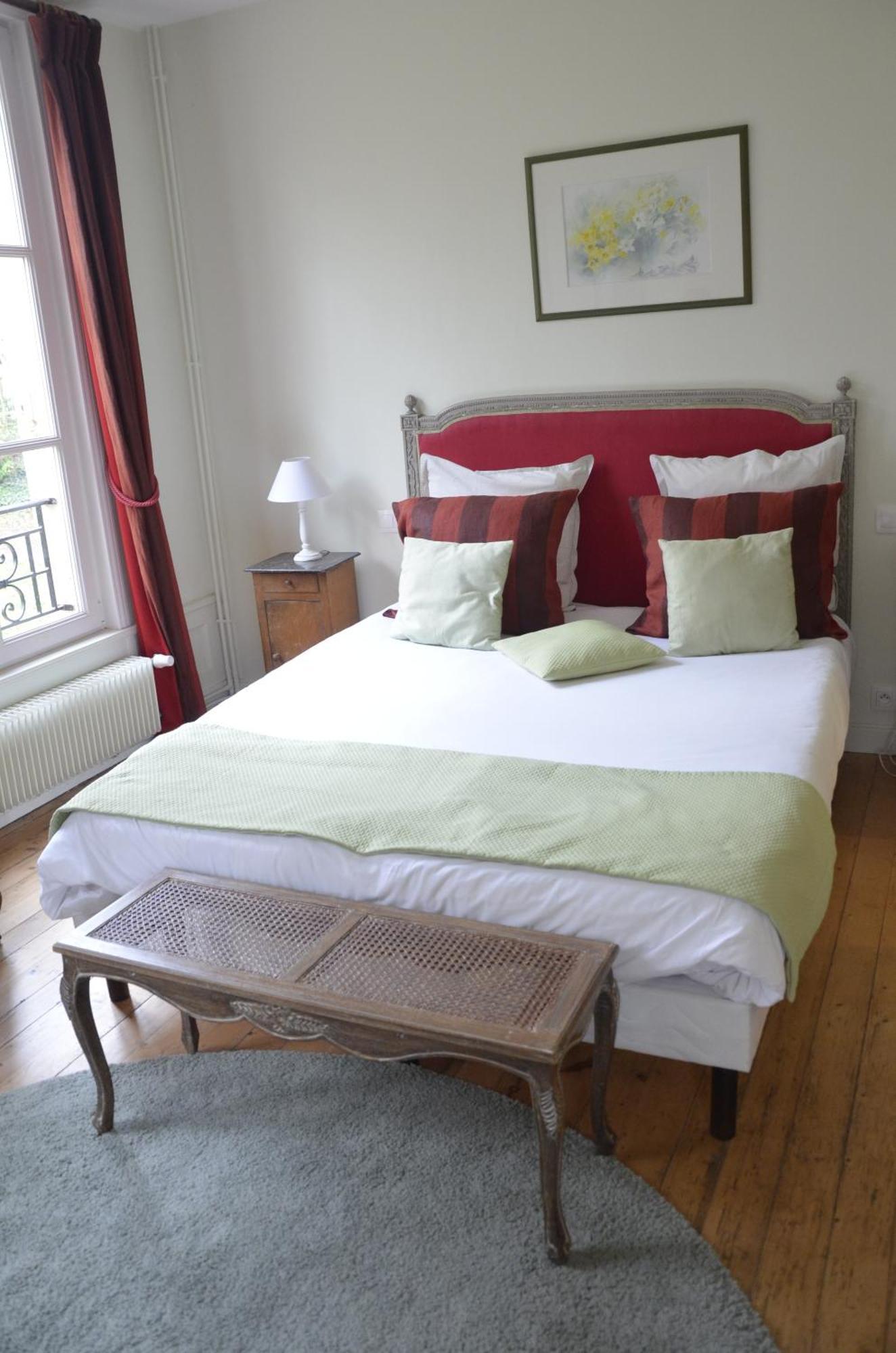 Chambres D'Hotes Du Bas Manoir Bretteville-sur-Odon Екстериор снимка