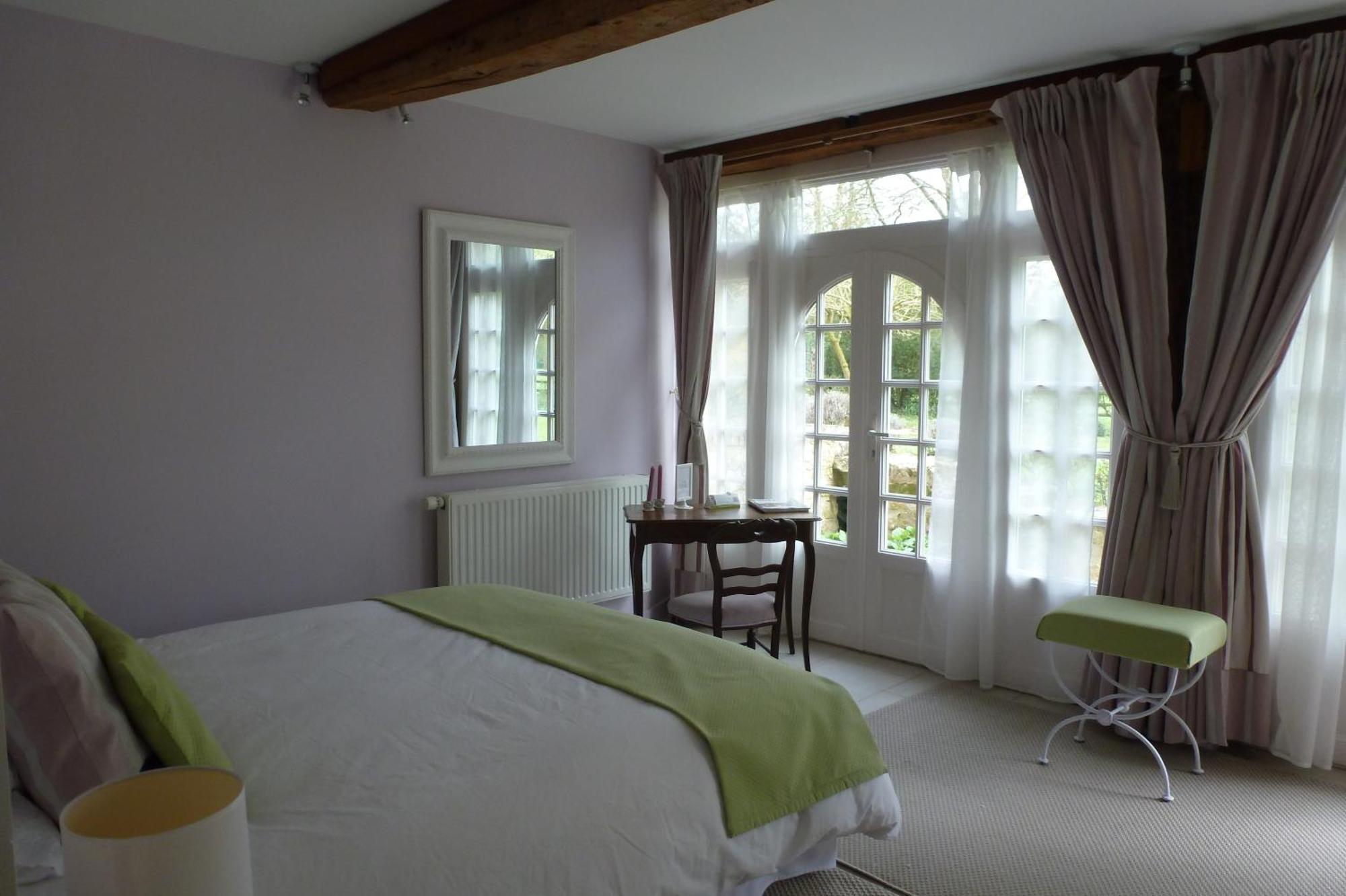 Chambres D'Hotes Du Bas Manoir Bretteville-sur-Odon Екстериор снимка