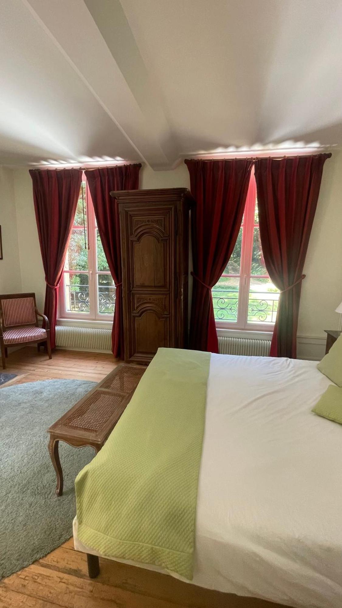 Chambres D'Hotes Du Bas Manoir Bretteville-sur-Odon Екстериор снимка