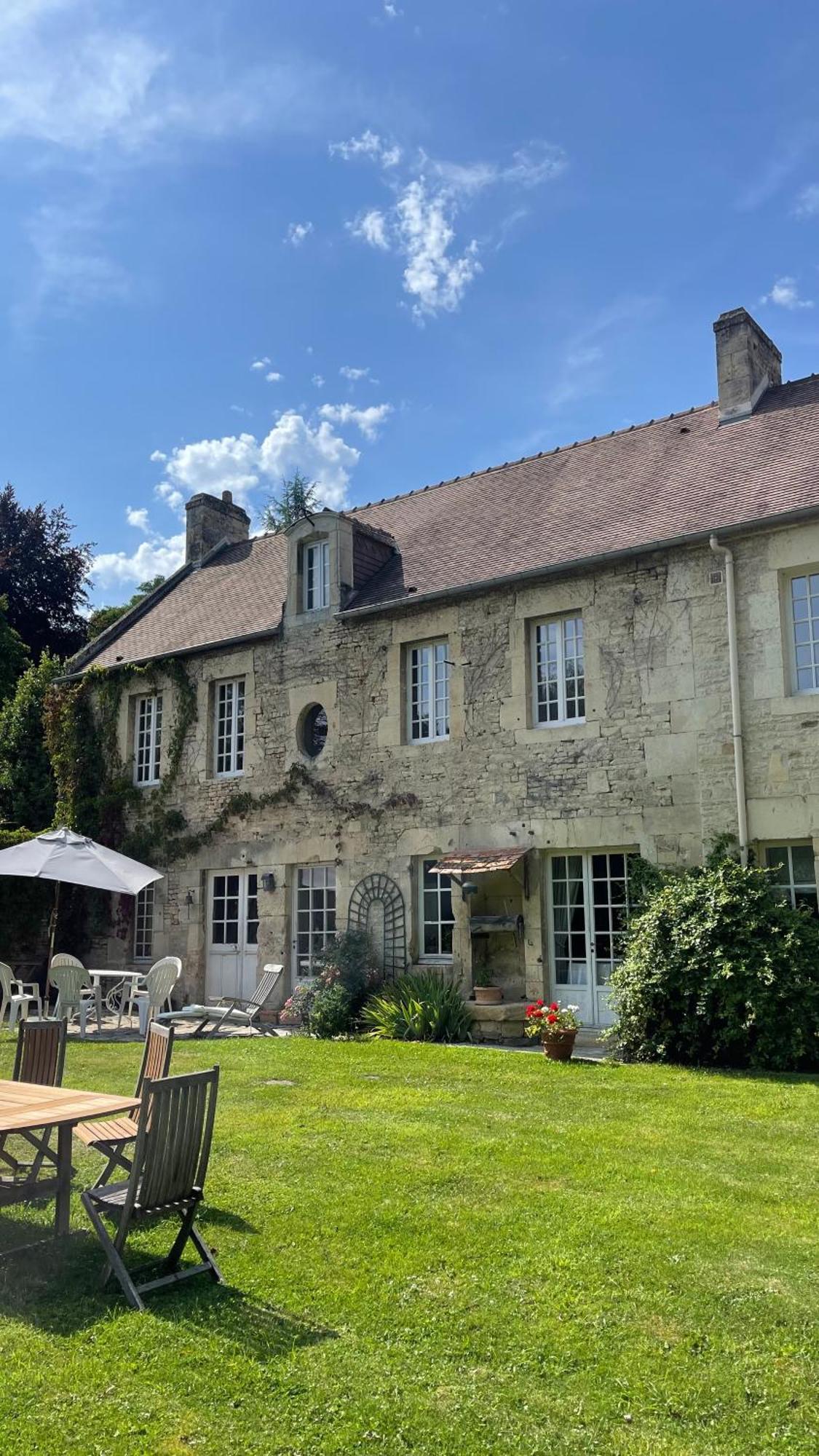 Chambres D'Hotes Du Bas Manoir Bretteville-sur-Odon Екстериор снимка